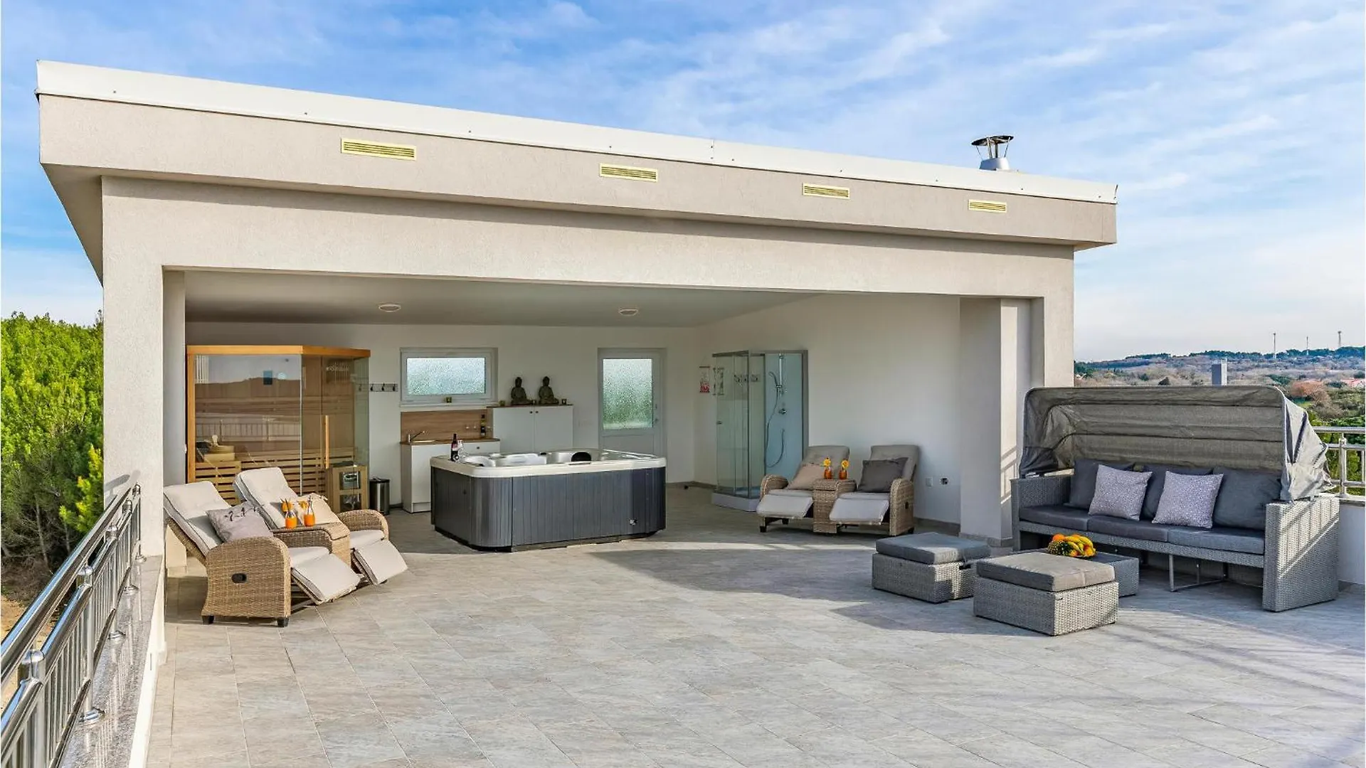 4 Bedroom Gorgeous Home In Pomer 0*,