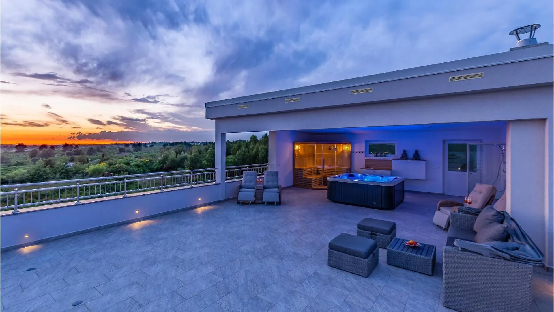 Holiday home 4 Bedroom Gorgeous Home In Pomer Croatia