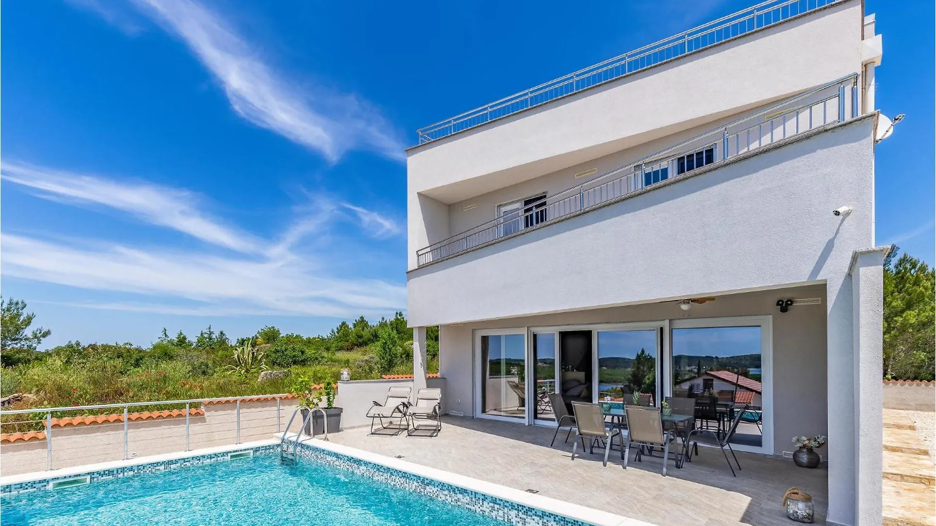Holiday home 4 Bedroom Gorgeous Home In Pomer Croatia