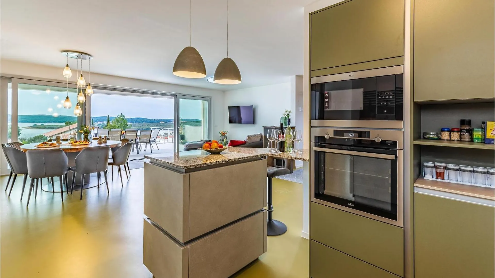 4 Bedroom Gorgeous Home In Pomer 0*,  Croatia