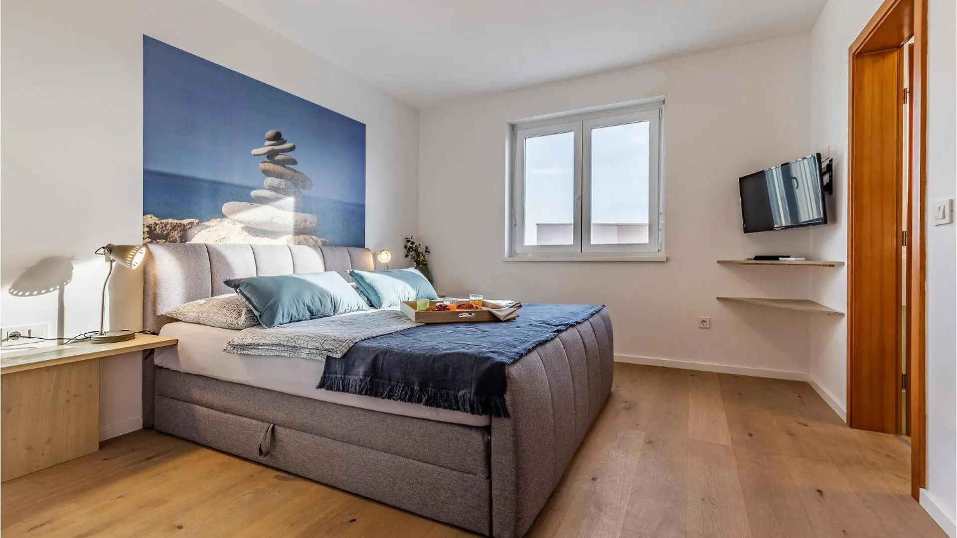 4 Bedroom Gorgeous Home In Pomer Holiday home